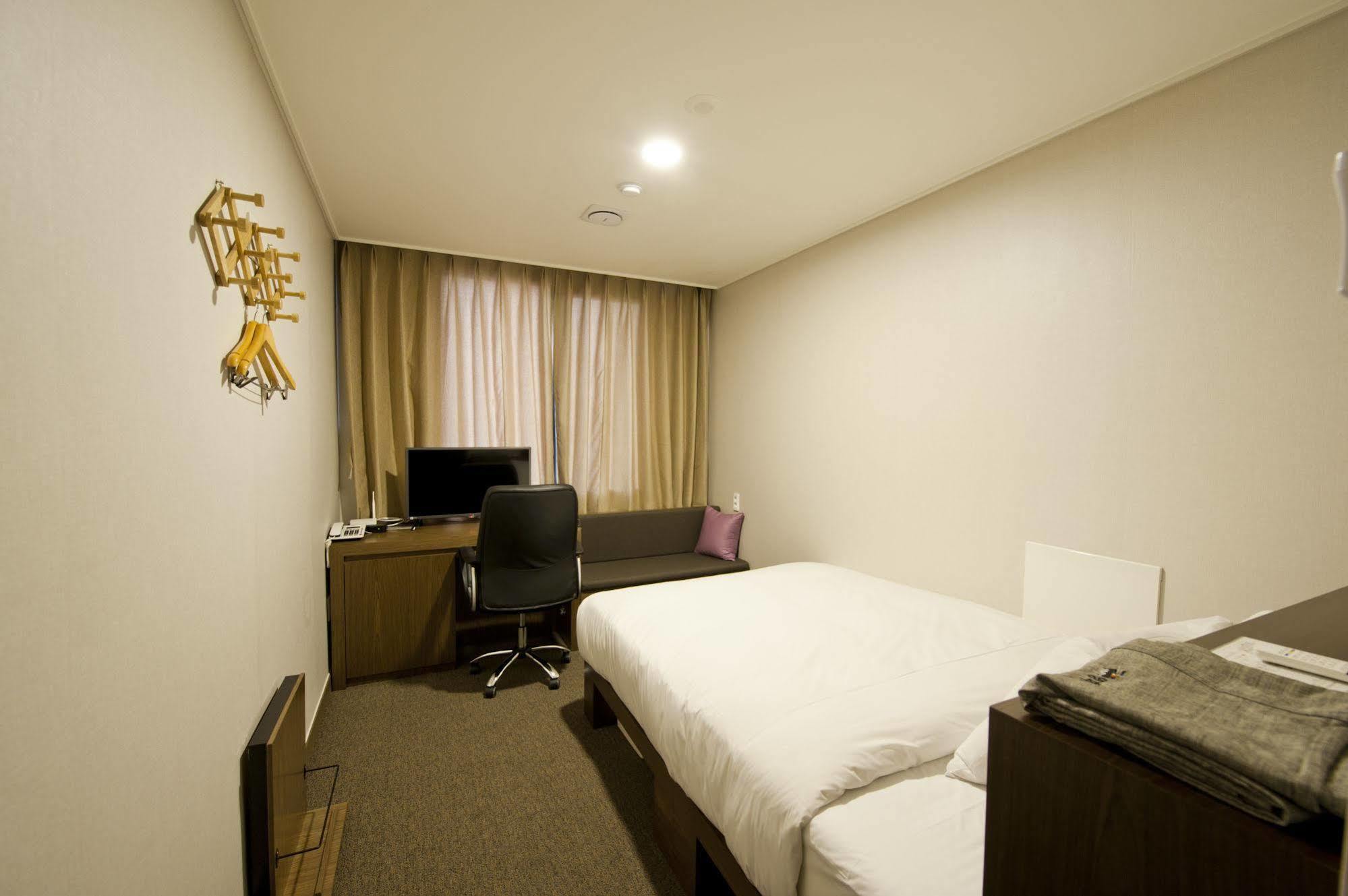 Jeonju Yeonghwa Hotel Exterior foto